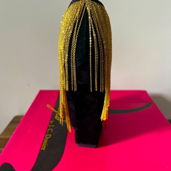 Shoe Booties - Picture 5 of 9